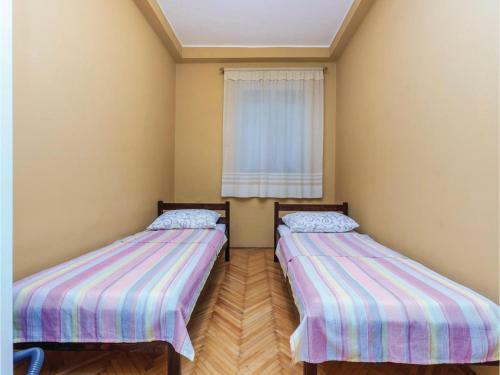 Two-bedroom Apartment In Bakar