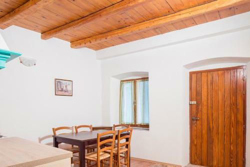 Apartment Lucija