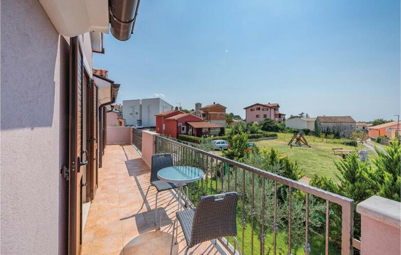 Four-bedroom Holiday Home In Bale