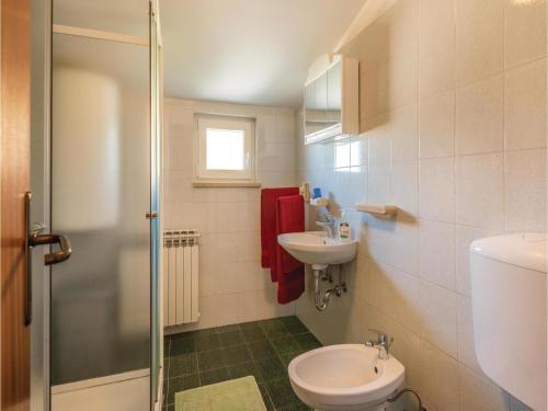 Three-bedroom Holiday Home In Banjole