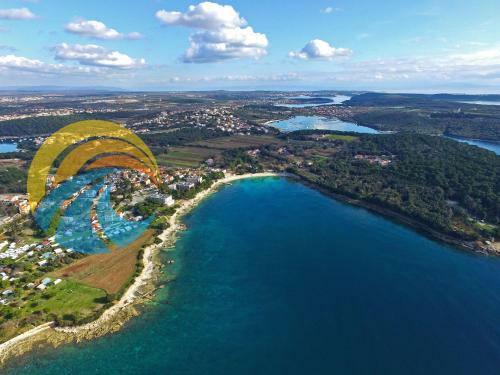 Apartments Davor 1676