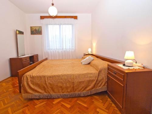 Apartments Dvorine 1210