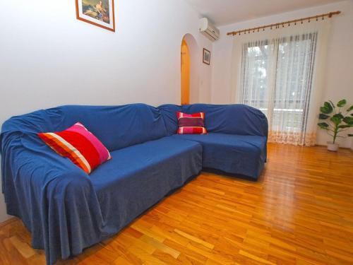 Apartments Dvorine 1210