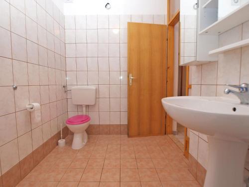 Apartments Dvorine 1210