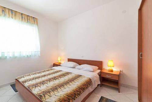 Apartment Villa Rok (pul233)