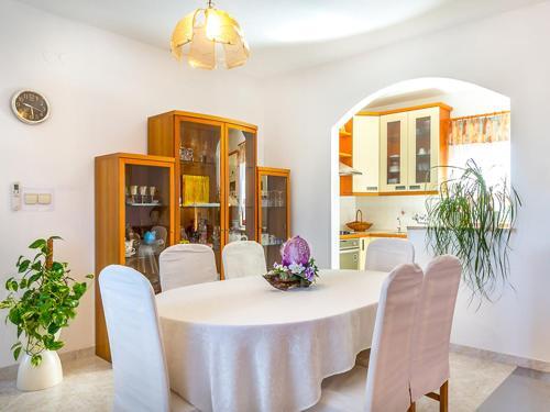 Holiday Home Kuji�i