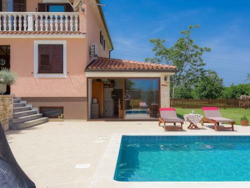 Holiday Home Mirjana