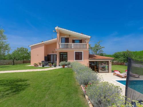 Holiday Home Mirjana