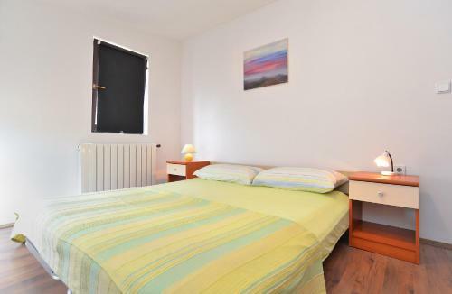 Apartments Dragica 929