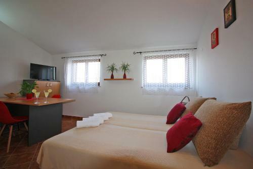 Apartments Irena 1310