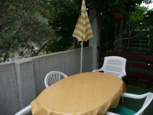 Two-bedroom Apartment In Barbat III