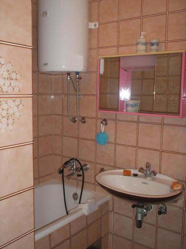 Apartment In Rab/insel Rab 16300