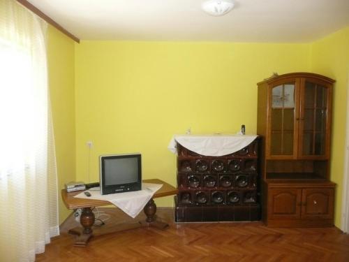 Apartment In Barbat/insel Rab 17674