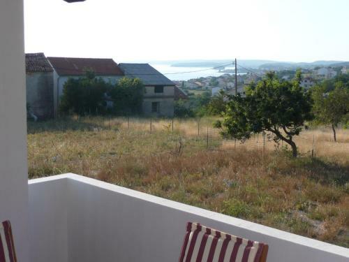 One-bedroom Apartment In Rab VI
