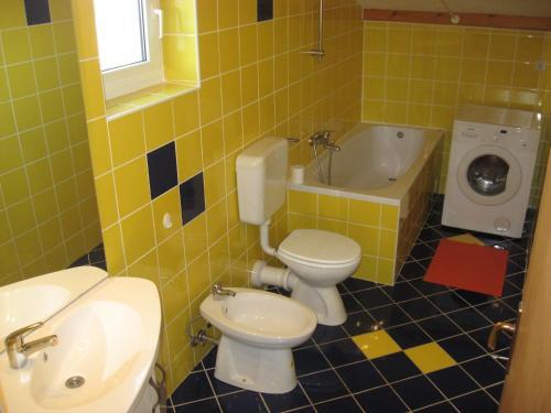One-bedroom Apartment In Barbat III