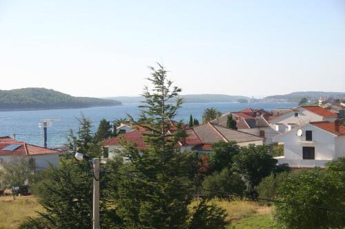 One-bedroom Apartment In Barbat III