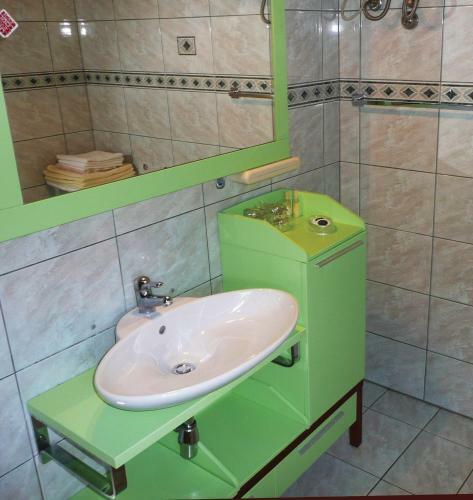 Two-bedroom Apartment In Barbat I