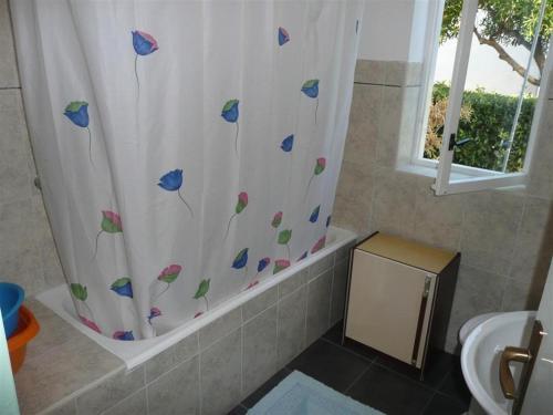Apartments In Barbat/insel Rab 16250