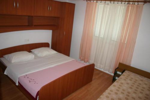 Two-bedroom Apartment In Barbat V