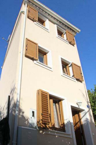 Apartamentos Grosic D. - Uskocka