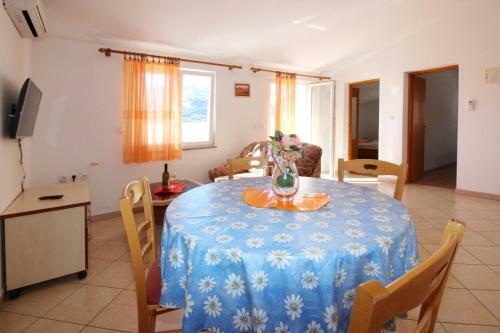 Apartments Lucijana