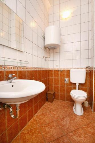 Apartment Baska 5450a