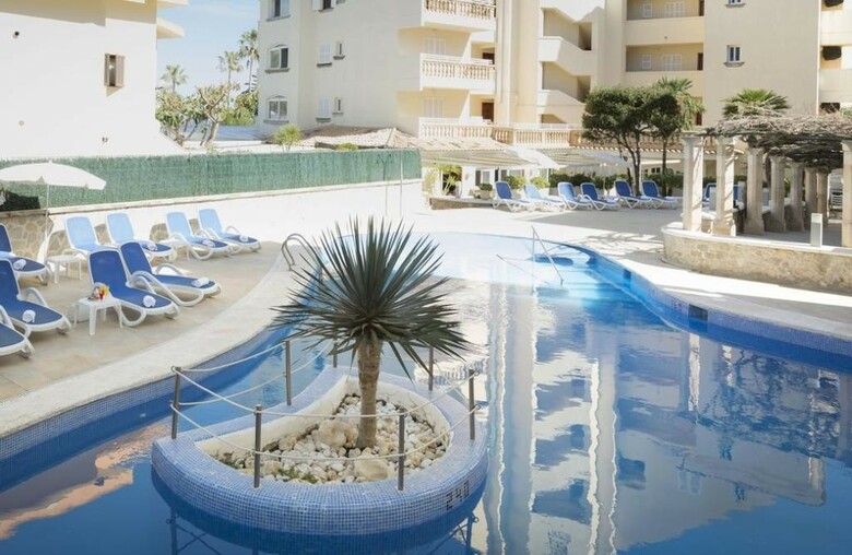 Apartamentos Sol Y Mar
