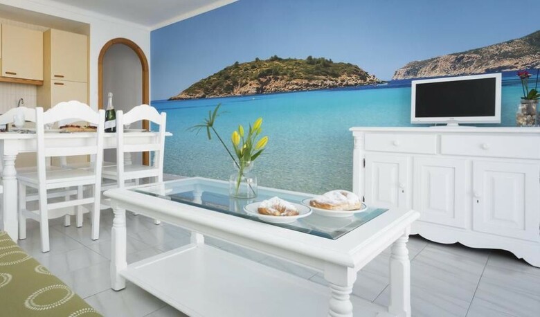 Apartamentos Sol Y Mar