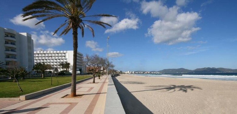 Apartamentos Sol Y Mar