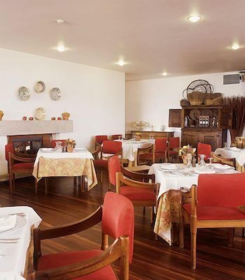 Hotel Fortaleza De Almeida