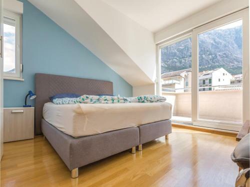 Three-bedroom Apartment In Baska Voda