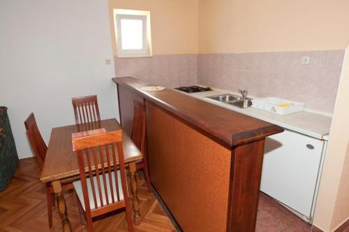 Apartments With A Parking Space Baska Voda (makarska) - 3059