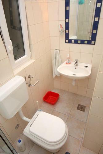 Apartment Krvavica 4879a