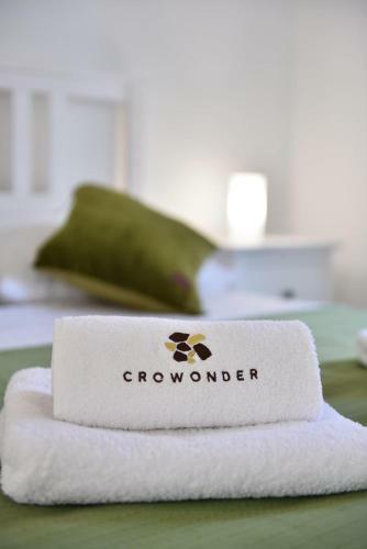 Crowonder Bay Villa