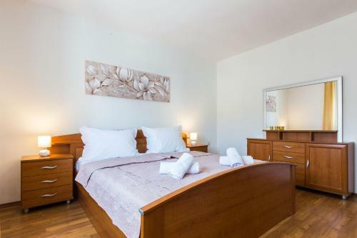 Hostal Topalli Apartments