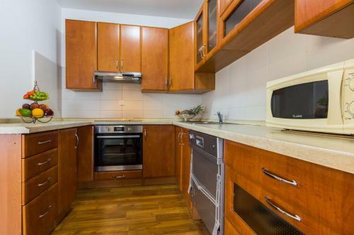 Hostal Topalli Apartments