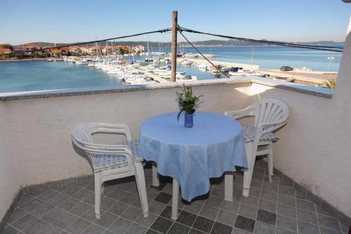 Apartment Bibinje 5759a