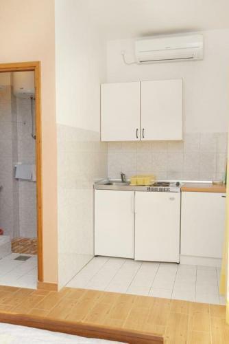 Apartamentos Studio Sukosan 5799a