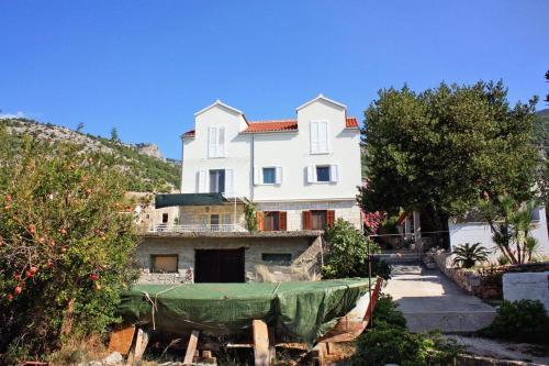 Apartment Bol 5640b