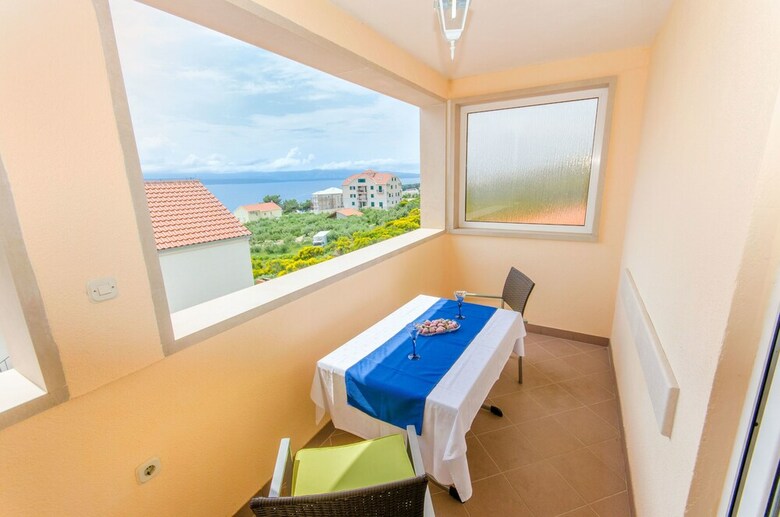 Hostal Apartments Napoli