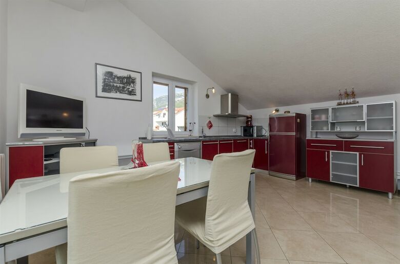 Hostal Apartments And Rooms Lea