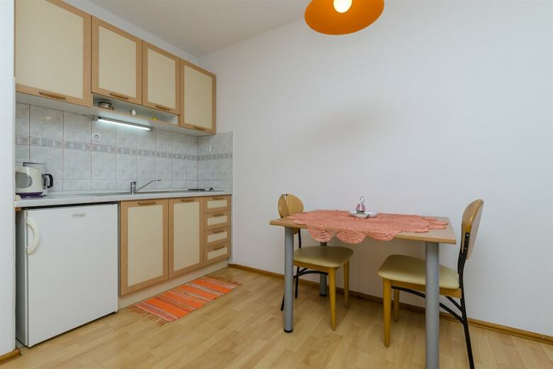 Hostal Apartments And Rooms Lea