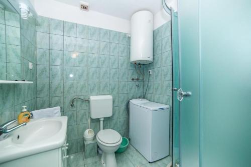 Apartments With A Parking Space Bol (brac) - 12980