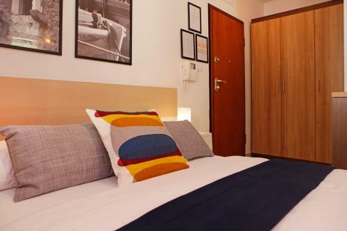 Pinia Apartments Bol