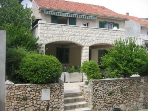 Apartments With A Parking Space Bol (brac) - 14124