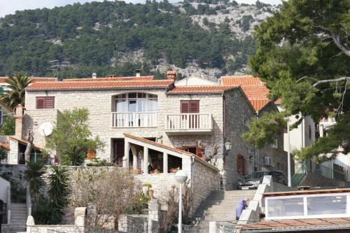 Apartments By The Sea Bol (brac) - 2905