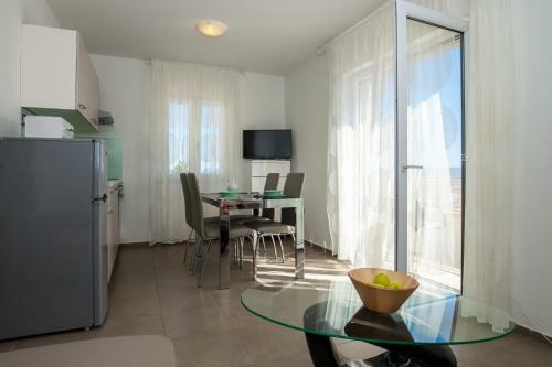Vista Apartments