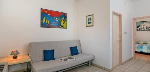 Apartments And Rooms With Parking Space Bol (brac) - 15418