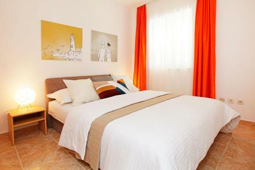 Apartments Villa Adria Bol