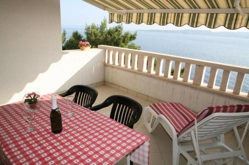 Apartment Brela 13052e